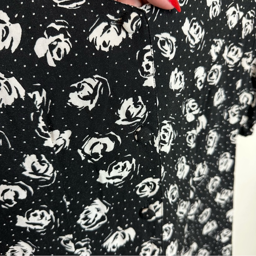Vintage 90s Express Black & Whit Rose Floral Print Romper Playsuit Size Medium - Picture 6 of 8